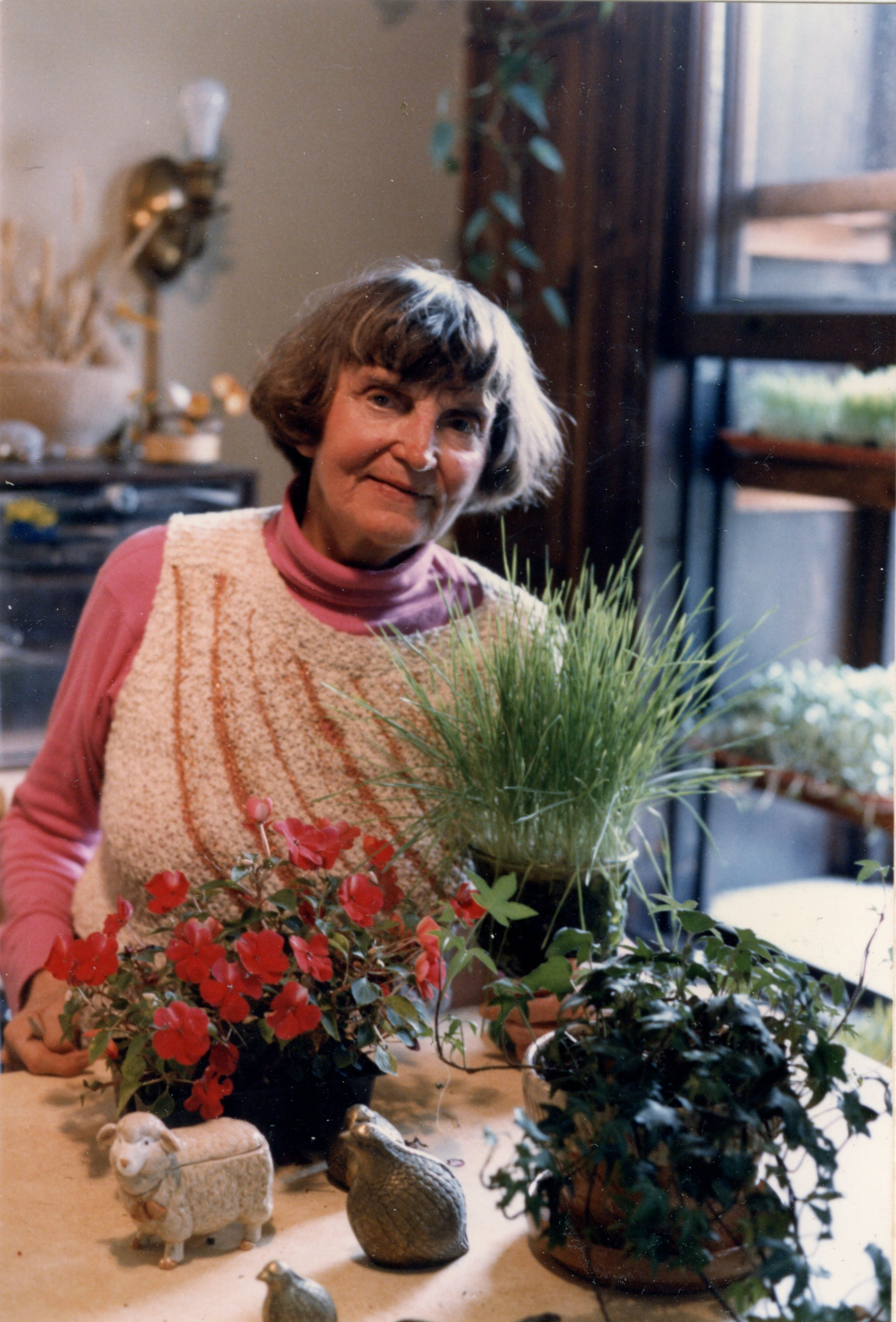 Ann Wigmore sa pšeničnom travom