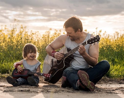 tata,sin i gitara